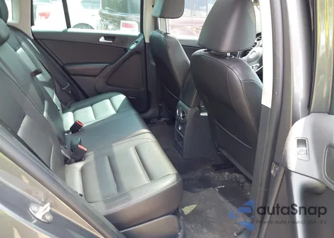 2014 Volkswagen Tiguan S/Se/Sel/R-Line из США, поврежденный, VIN WVGBV3AX0EW560026